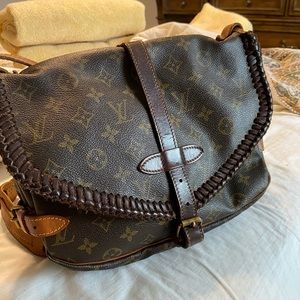 Louis Vuitton Saumur 30 custom boho braid